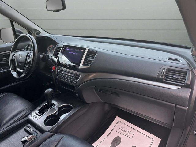 2018 Honda Pilot EX-L AWD - 22946999 - 14