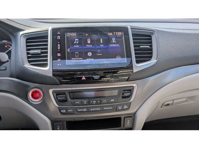 2018 Honda Pilot EX-L AWD - 22923697 - 21