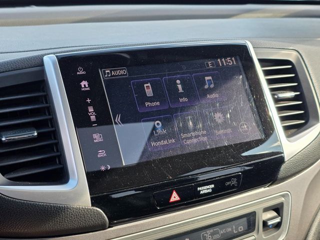 2018 Honda Pilot EX-L AWD - 22935286 - 32