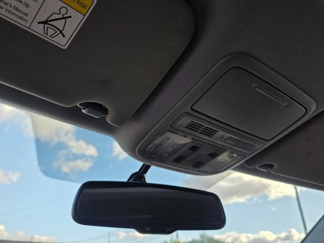 2018 Honda Pilot EX-L AWD - 22935286 - 39