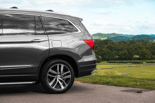 2018 Honda Pilot LocalTrade/Elite/AWD/BlindSpotMonitor/BackupCamera/HeatedSeats/ - 23049099 - 12