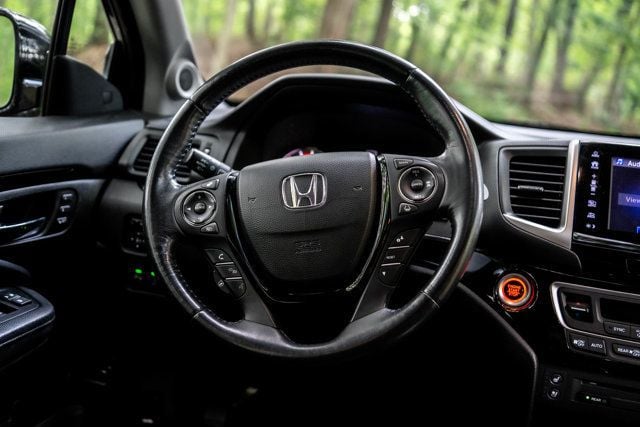 2018 Honda Pilot LocalTrade/Elite/AWD/BlindSpotMonitor/BackupCamera/HeatedSeats/ - 23049099 - 21
