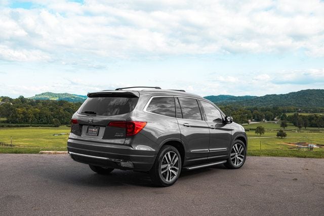2018 Honda Pilot LocalTrade/Elite/AWD/BlindSpotMonitor/BackupCamera/HeatedSeats/ - 23049099 - 3