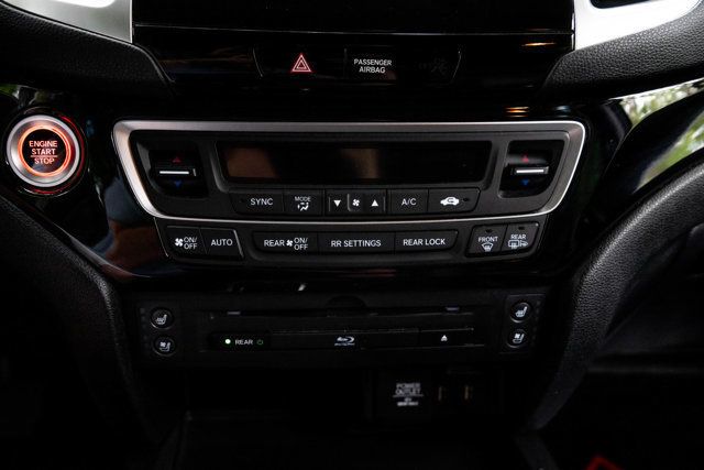 2018 Honda Pilot LocalTrade/Elite/AWD/BlindSpotMonitor/BackupCamera/HeatedSeats/ - 23049099 - 52