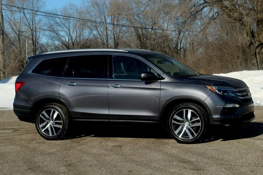 2018 Honda Pilot ONE OWNER AWD ELITE, W/ REAR DVD, NAVIGATION, LEATHER - 22944755 | Video 1