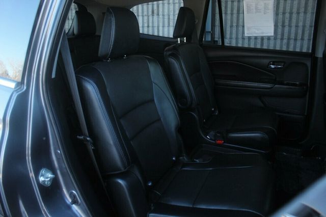 2018 Honda Pilot ONE OWNER AWD ELITE, W/ REAR DVD, NAVIGATION, LEATHER - 22944755 - 12