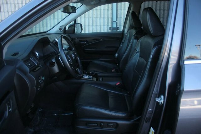 2018 Honda Pilot ONE OWNER AWD ELITE, W/ REAR DVD, NAVIGATION, LEATHER - 22944755 - 25