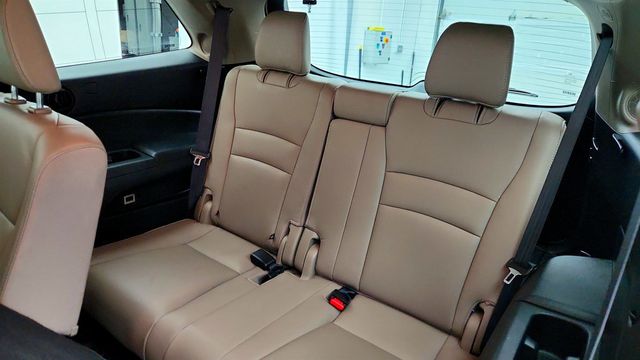 2018 Honda Pilot Touring AWD - 22975856 - 22