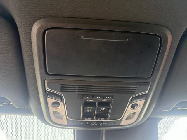 2018 Honda Ridgeline Black Edition AWD - 23006296 - 28