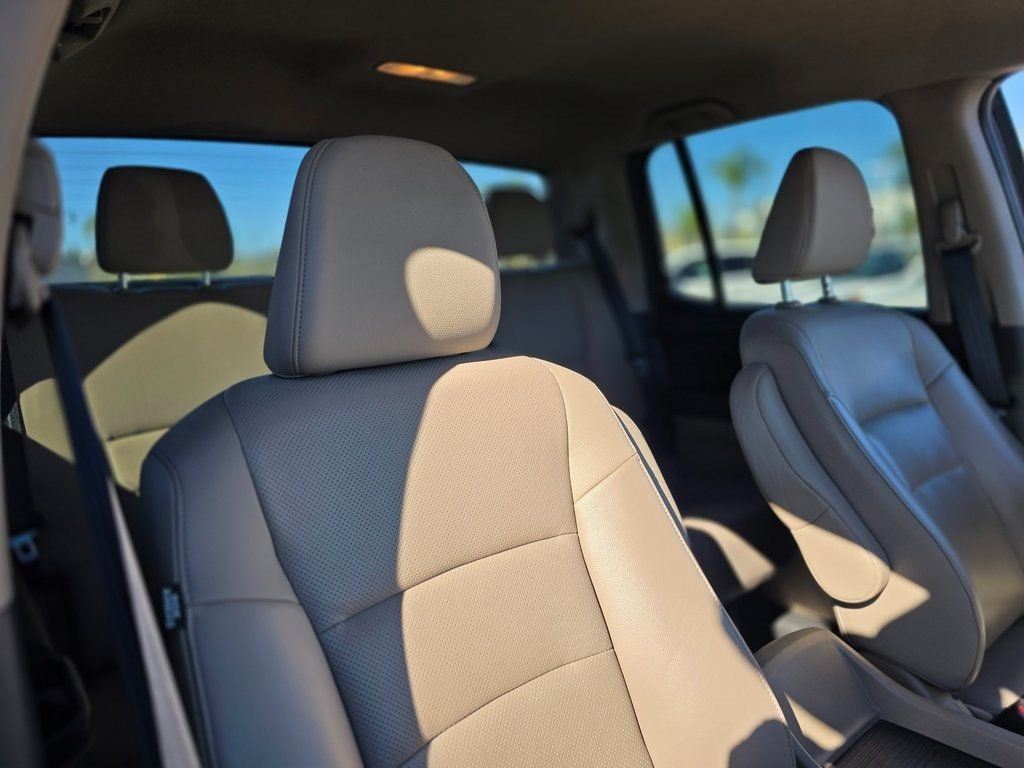 2018 Honda Ridgeline RTL-T 2WD - 22975448 - 5