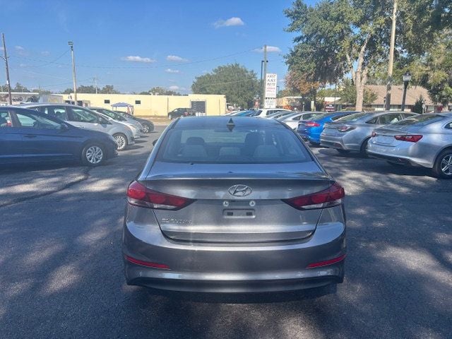 2018 Hyundai Elantra  - 22942647 - 4