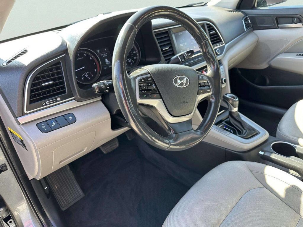 2018 Hyundai Elantra Limited 4dr Sedan - 23002626 - 11