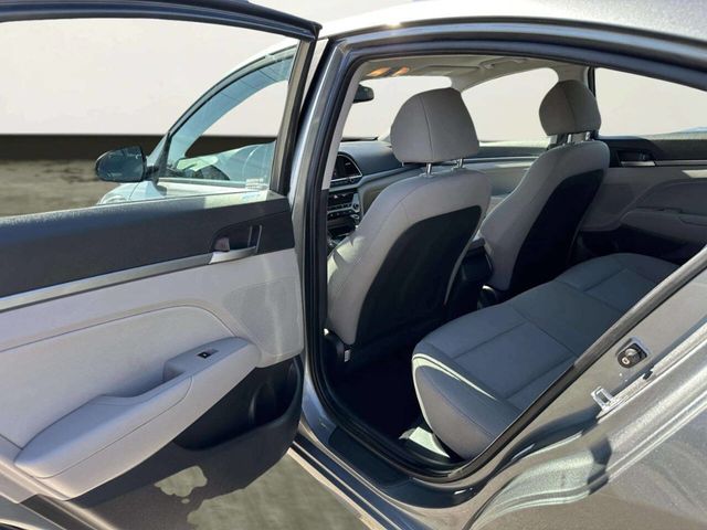 2018 Hyundai Elantra Limited 4dr Sedan - 23002626 - 13