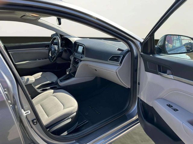 2018 Hyundai Elantra Limited 4dr Sedan - 23002626 - 17