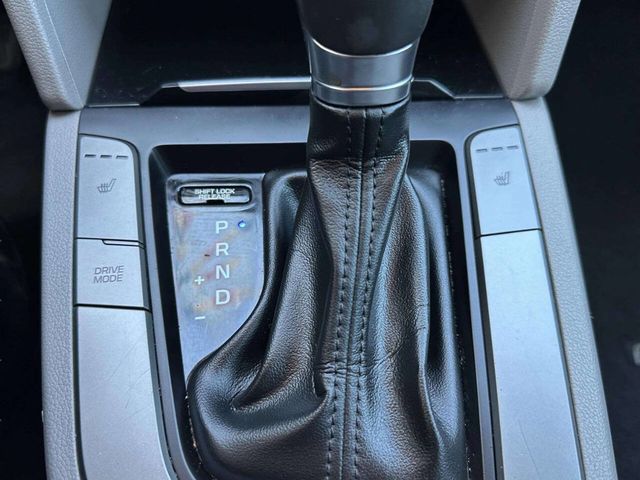 2018 Hyundai Elantra Limited 4dr Sedan - 23002626 - 30