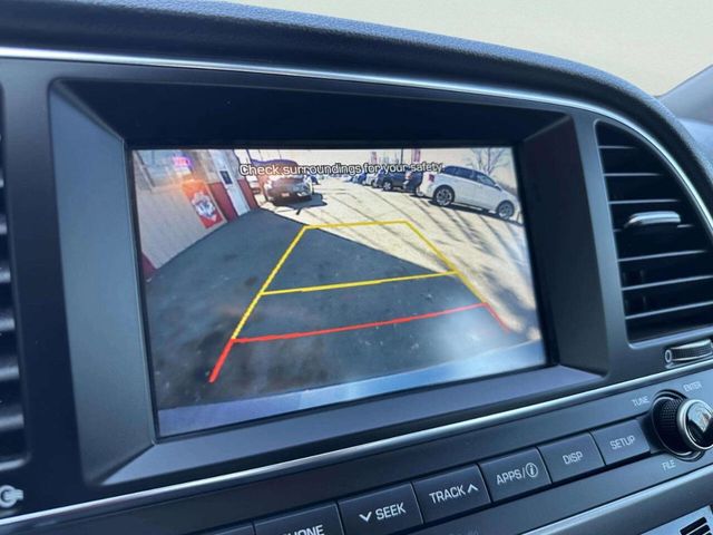 2018 Hyundai Elantra Limited 4dr Sedan - 23002626 - 32