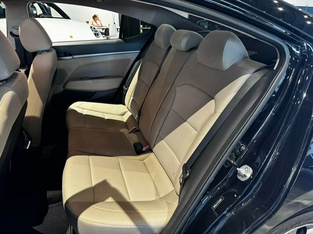 2018 Hyundai Elantra LocalTrade/ValueEdition/LowMiles/MoonRoof/HtdSeats/RearViewCam - 23026835 - 17
