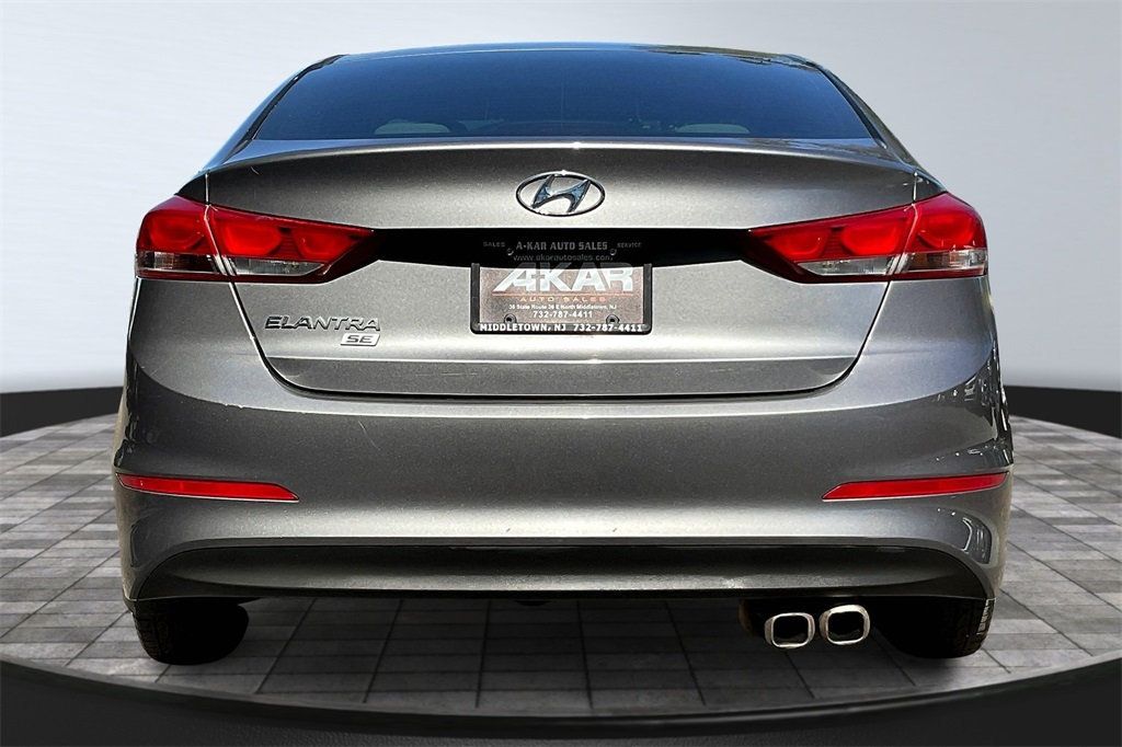 2018 Hyundai Elantra SE photo 4
