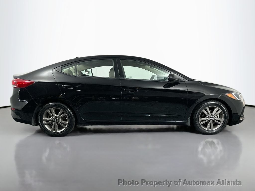 2018 Hyundai Elantra SEL - 22599217 - 3