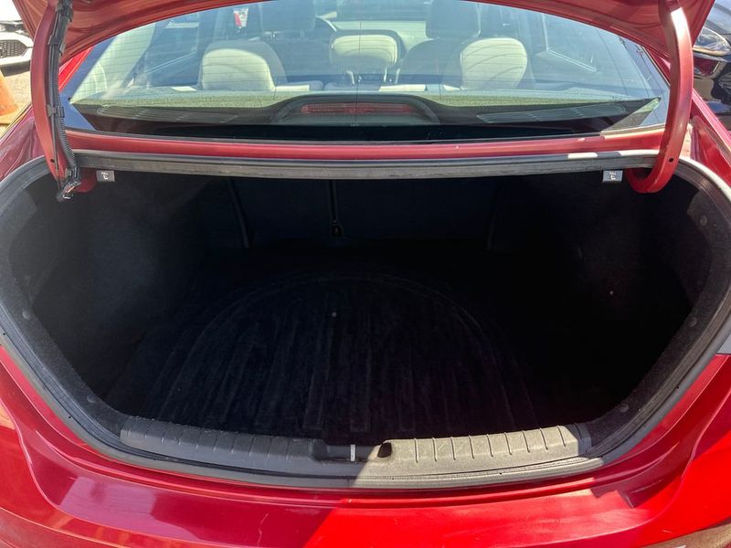 2018 Hyundai Elantra SEL - 23007342 - 20