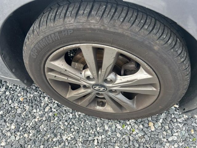 2018 Hyundai Elantra SEL - 23016908 - 9