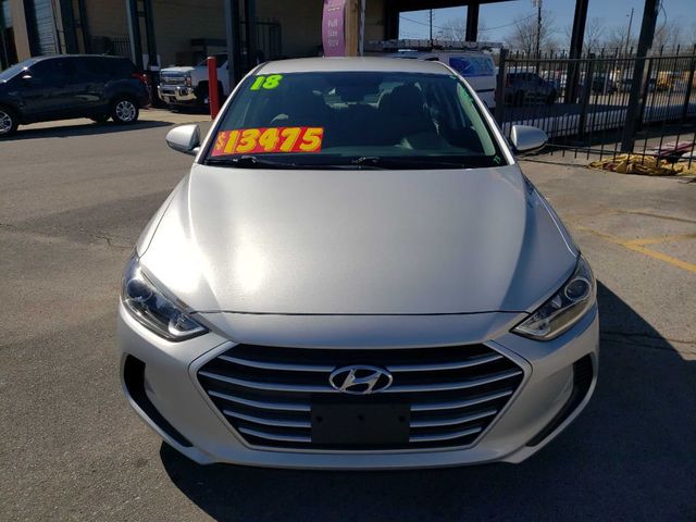 2018 Hyundai Elantra SEL - 22286289 - 4