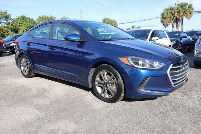 2018 HYUNDAI ELANTRA SEL 2.0L Automatic - 22714765 - 0