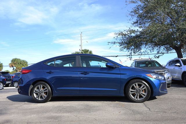 2018 HYUNDAI ELANTRA SEL 2.0L Automatic - 22714765 - 30