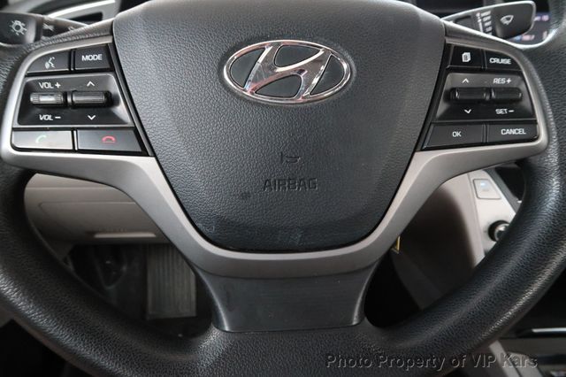 2018 Hyundai Elantra SEL 2.0L Automatic - 22483337 - 19