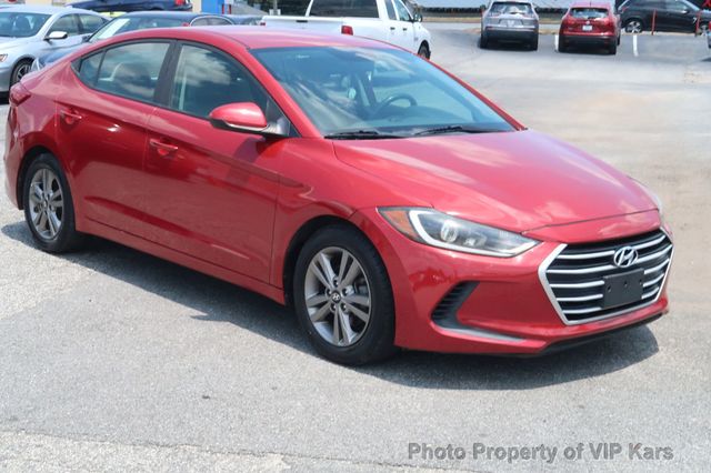 2018 Hyundai Elantra SEL 2.0L Automatic - 22483337 - 2