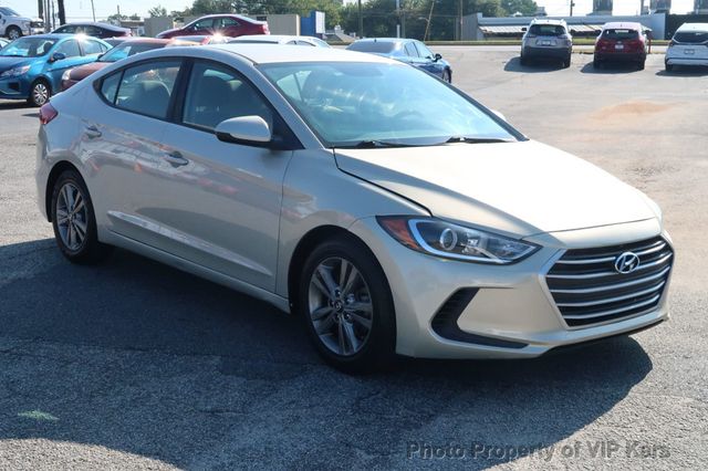 2018 Hyundai Elantra SEL 2.0L Automatic - 22570031 - 2