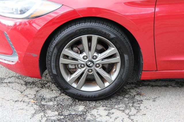 2018 Hyundai Elantra SEL 2.0L Automatic - 22955311 - 32