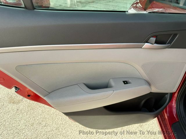 2018 Hyundai Elantra SEL 2.0L Automatic - 23010430 - 15