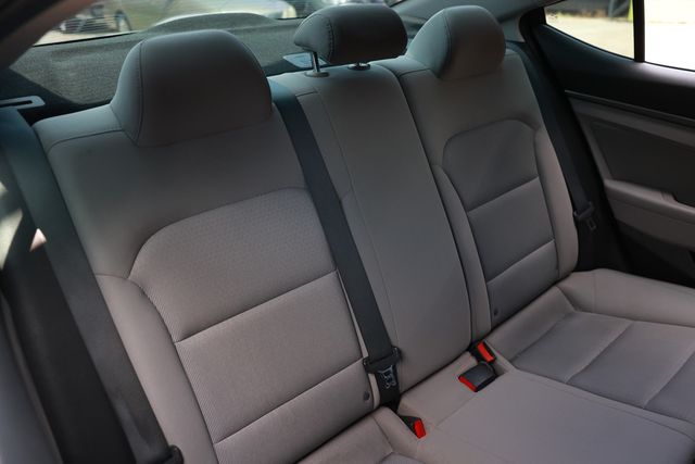 2018 Hyundai Elantra SEL 2.0L Automatic - 22995884 - 16