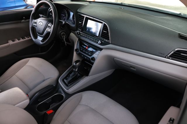 2018 Hyundai Elantra SEL 2.0L Automatic - 22995884 - 20