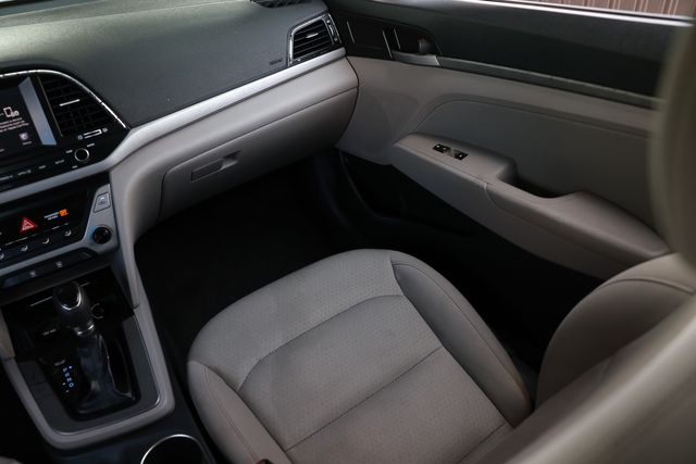 2018 Hyundai Elantra SEL 2.0L Automatic - 22995884 - 24