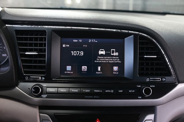 2018 Hyundai Elantra SEL 2.0L Automatic - 22995884 - 34