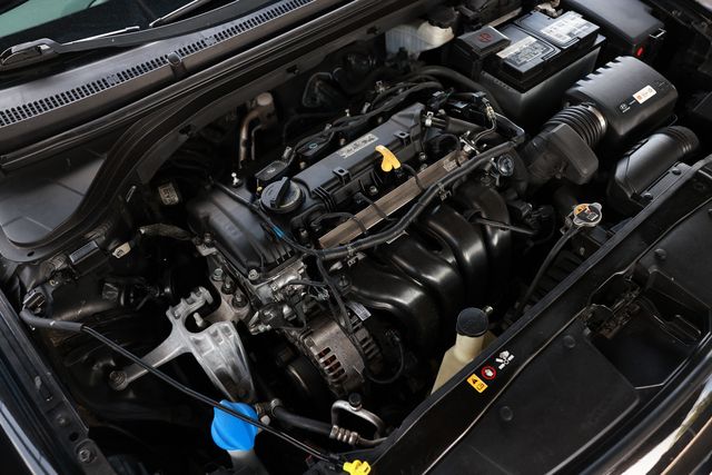 2018 Hyundai Elantra SEL 2.0L Automatic - 22995884 - 48