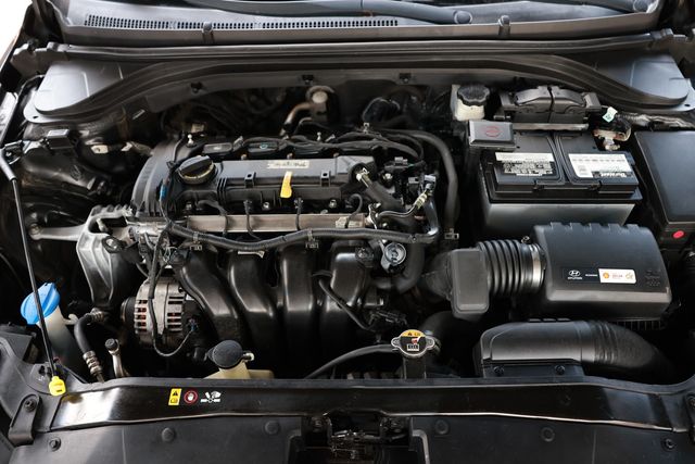 2018 Hyundai Elantra SEL 2.0L Automatic - 22995884 - 49