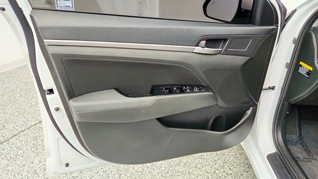 2018 Hyundai Elantra SEL 2.0L Automatic - 22968448 - 9