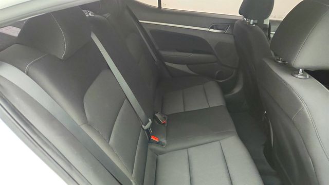 2018 Hyundai Elantra SEL 2.0L Automatic - 22968448 - 22