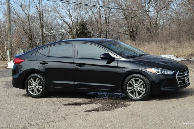 2018 Hyundai Elantra SEL 2.0L, NEW BRAKE SERVICE, NEW TIRES - 23010803 - 0