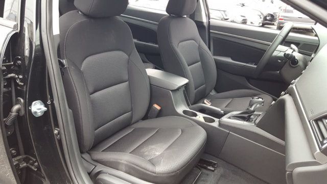 2018 Hyundai Elantra Value Edition - 18278780 - 9