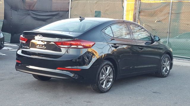 2018 Hyundai Elantra Value Edition - 18278780 - 4