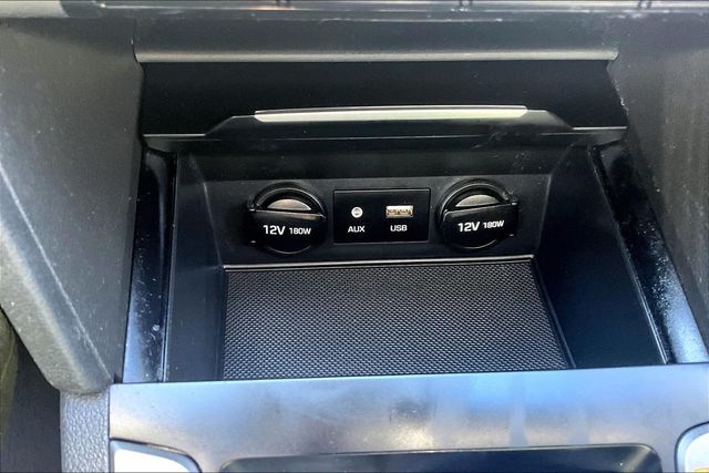 2018 Hyundai Elantra Value Edition - 22996458 - 29