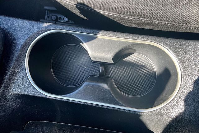 2018 Hyundai Elantra Value Edition - 22996458 - 30