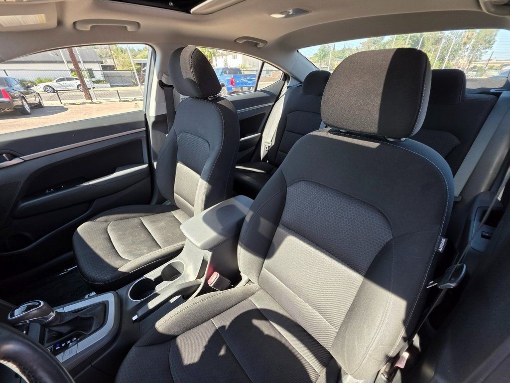2018 Hyundai Elantra Value Edition 2.0L Automatic - 22932464 - 11