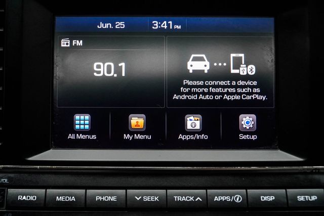 2018 Hyundai Elantra Value Edition 2.0L Automatic - 23033851 - 22