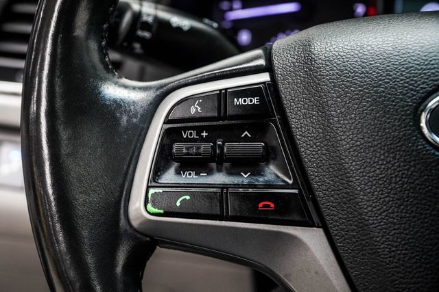 2018 Hyundai Elantra Value Edition 2.0L Automatic - 23033851 - 28