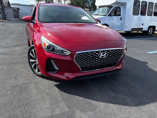 2018 Hyundai Elantra GT  - 22987525 - 1